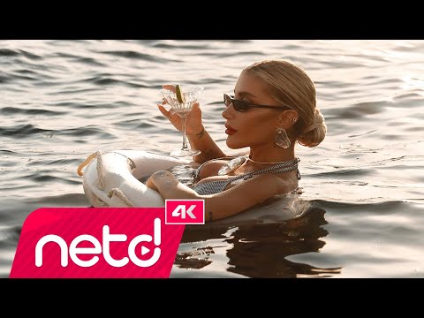 İrem Derici - Gidelim Mi Buralardan
