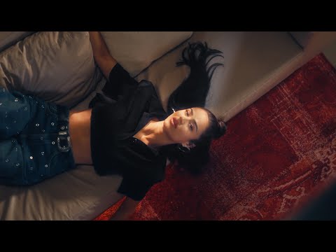 Elif Buse Doğan - Kaçsam Gitsem (Official Video) | 8K