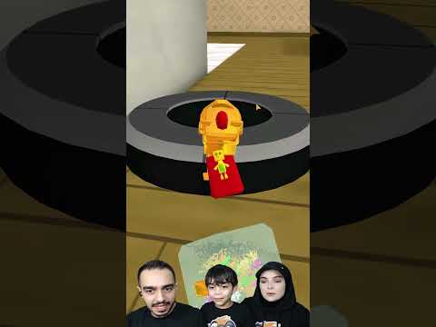 SÜPER AYI BUZ İLE ROBOT SÜPÜRGEYİ BOZDU! 😱