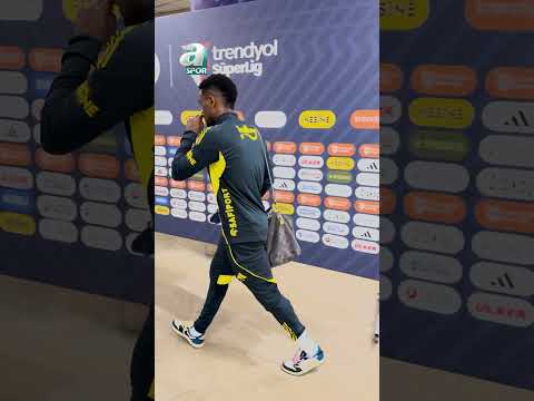Fenerbahçeli Futbolcular Galibiyetin Ardından Böyle Görüntülendi | #FBvİBFK