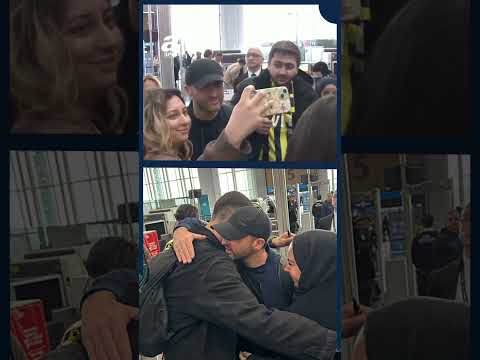 💐 Domenico Tedesco’ya Çiçek Takdim Edildi