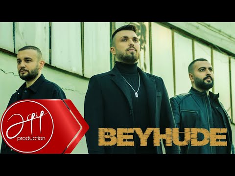 Beyhude - Seni Kimler Aldı (Official Video)