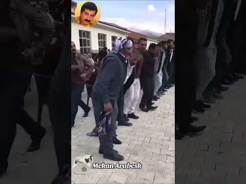 Güllerin  solsun Zalım yar