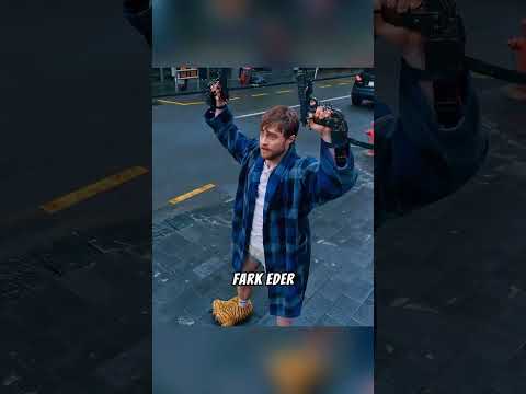 Adam Ellerine Sabitlenmiş Silahlarla Uyanıyor #shorts #viralshorts #youtubeshorts