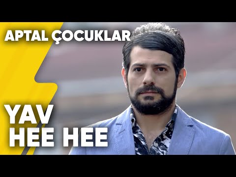 "Yav Hee Hee" Dizi Müziği Mahmut | Aptal Çocuklar 1.Bölüm