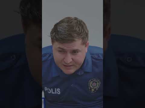 Komiserim Bu Adam Ulvi Bir Kişi Olabilir Mi? | Bizim Hoca Sıkıntı Yok #shorts