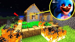 LANETLİ KÖYE SONİC.EXE MUSALLAT OLDU! - Minecraft