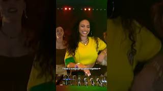 Y tu puedes quedarte quieta con estos dos? 🤣 el mix completo en mi YouTube 💃🏽 #djmix #dominican