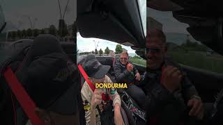 Kijk hoe blij hij was!🥰😇Bakin ne kadar mutluydu!🥰😇#ritje #ferrari #volger #mrfast19