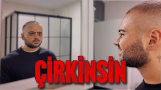 Düşündüğünden (çok) daha çekicisin.